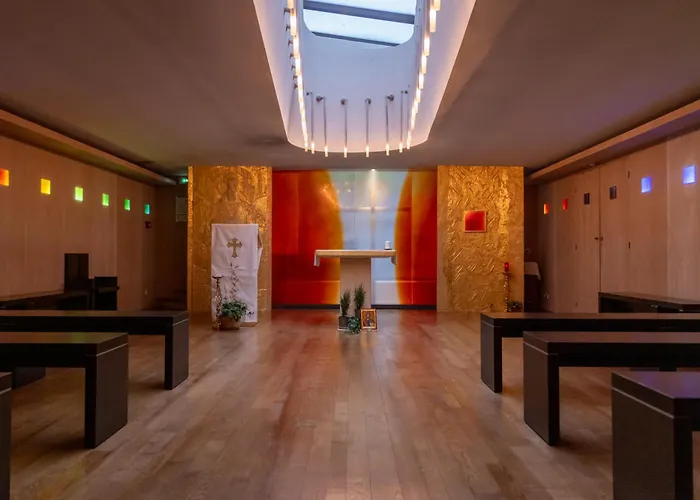Adveniat Paris